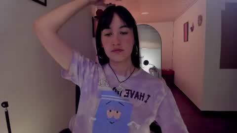 Snapshot of nia_blaze chatting on June 2026 09:12:01 PM Nia online show from June 2026 09:12:01 PM