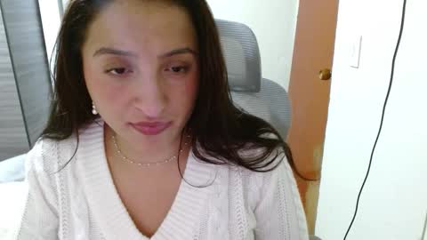 Snapshot of nia_cop chatting on December 2025 04:07:02 AM Dani online show from December 2025 04:07:02 AM