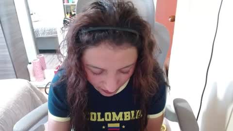 Snapshot of nia_cop chatting on July 2026 10:12:02 PM Dani online show from July 2026 10:12:02 PM