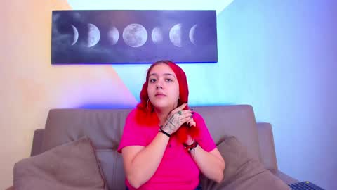 Snapshot of nia_stark chatting on December 2024 11:59:01 AM Estefani online show from December 2024 11:59:01 AM