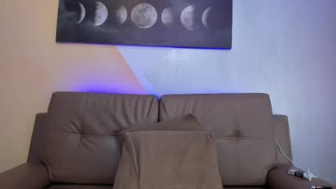 Snapshot of nia_stark chatting on February 2025 07:15:02 AM Estefani online show from February 2025 07:15:02 AM