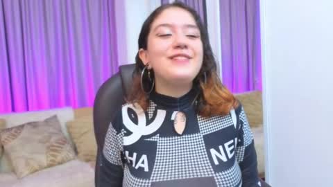 Snapshot of nia_stark chatting on April 2026 11:47:02 AM Estefani online show from April 2026 11:47:02 AM