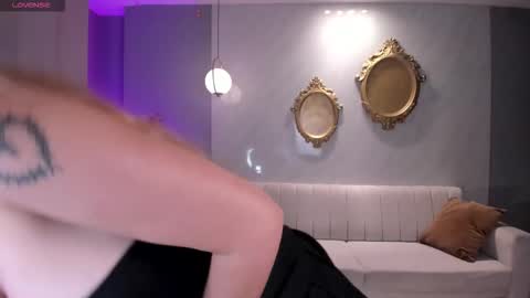 SQUIRTER DOLL    online show from February 2026 06:48:01 PM