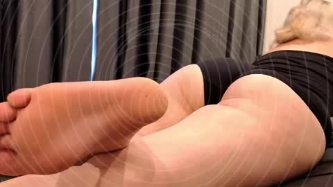 Snapshot of niatonoori chatting on February 2026 11:58:02 PM Kim online show from February 2026 11:58:02 PM