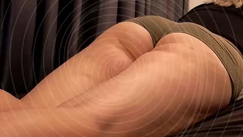 Snapshot of niatonoori chatting on February 2026 11:38:02 PM Kim online show from February 2026 11:38:02 PM