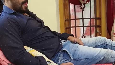 Robin online show from November 2025 05:57:02 AM