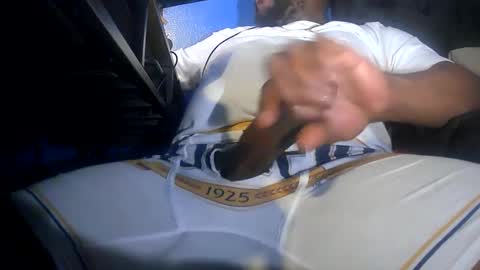 myniceblkdnyc online show from September 2025 04:45:01 AM