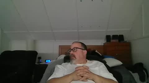 Snapshot of niceguy7208 chatting on November 2025 05:28:02 AM niceguy7208 online show from November 2025 05:28:02 AM