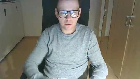 Snapshot of niceguyflo chatting on March 2025 12:42:01 AM NiceGuyFlo online show from March 2025 12:42:01 AM