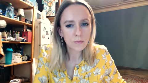 Kathrine online show from November 2025 08:51:01 PM