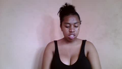 Snapshot of nicelly01 chatting on July 2026 11:34:01 AM nicelly01 online show from July 2026 11:34:01 AM