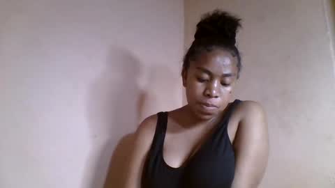Snapshot of nicelly01 chatting on July 2026 06:43:01 PM nicelly01 online show from July 2026 06:43:01 PM