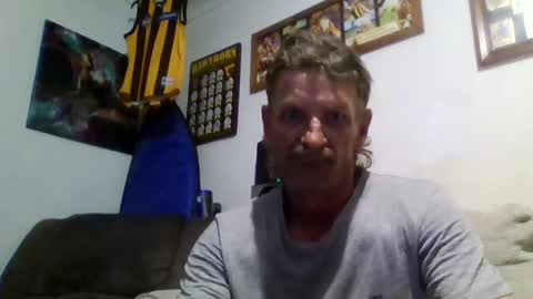 Sexiishaine online show from April 2026 10:24:02 PM