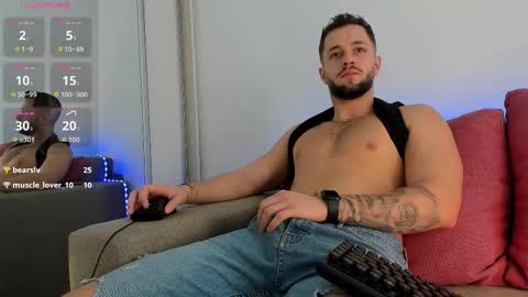 Nicholassx online show from October 2025 06:57:01 AM