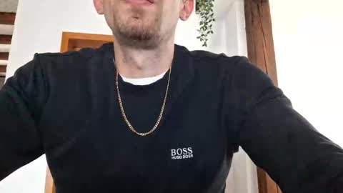 nick194207 online show from December 2025 12:32:01 PM