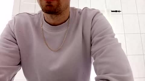 nick194207 online show from March 2026 03:27:01 PM