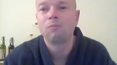 nick1990b online show from March 2025 08:40:01 PM