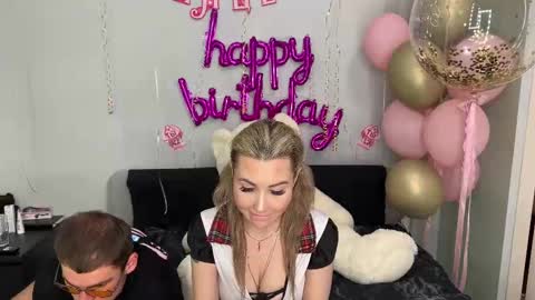 Nick and sweet Mia online show from March 2025 06:00:01 PM