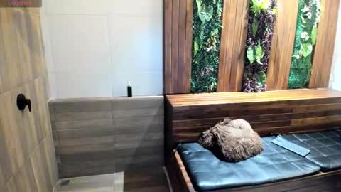 Nick  online show from January 2026 12:21:01 PM