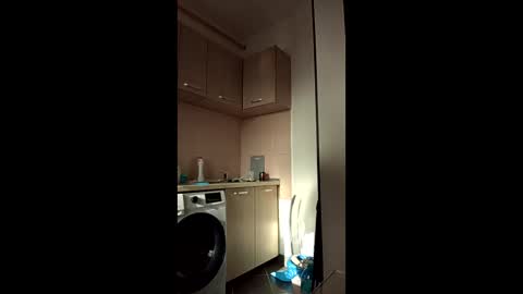 Nick online show from April 2026 02:37:02 PM