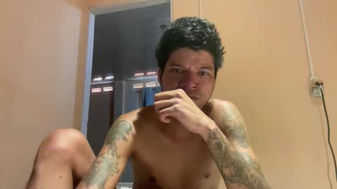 nickdevil420 online show from October 2025 08:32:01 PM