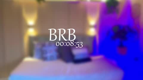Snapshot of nicki__snow chatting on September 2025 12:38:02 PM Your baby Nicol online show from September 2025 12:38:02 PM