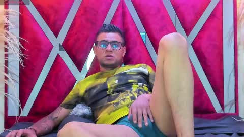 nickk_jonson online show from April 2026 01:06:02 PM