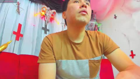 Snapshot of nickk_wolff chatting on October 2025 04:13:02 AM Nickk Wolff online show from October 2025 04:13:02 AM