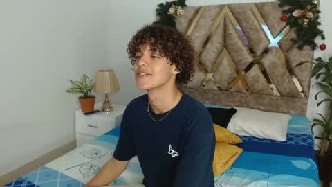 Snapshot of nickolas_moon chatting on December 2024 10:26:01 PM Nickolas Muoz online show from December 2024 10:26:01 PM