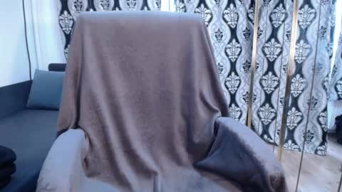 Snapshot of nicky_38hhugetits chatting on May 2026 05:46:02 AM Nicky online show from May 2026 05:46:02 AM