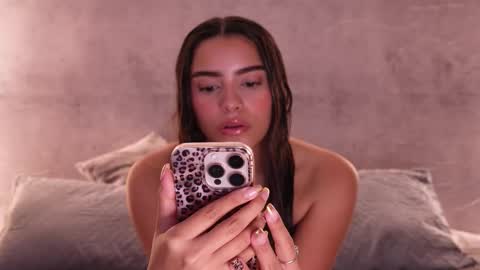 nicky and blake online show from November 2025 07:13:02 PM