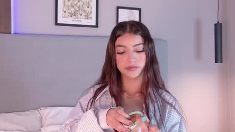 nicky_belmonth online show from February 2025 02:21:02 PM