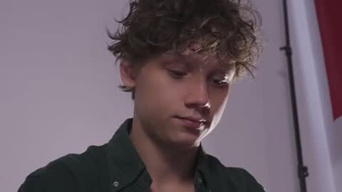 Nicky Neal online show from September 2025 10:37:01 AM