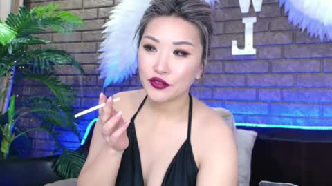 Snapshot of nicky_owl chatting on February 2025 03:53:01 PM Today is my 41st birthday And in 2 hours Im waiting for you on the stream Stock up on tokens and a good mood Nicky online show from February 2025 03:53:01 PM