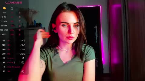 Nicky Weekends online show from February 2025 11:00:02 PM