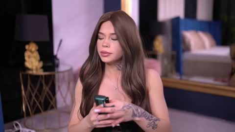 Nicky online show from March 2026 07:00:02 PM