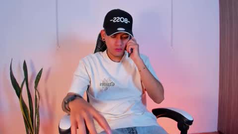 Nicky  online show from October 2025 12:24:02 PM