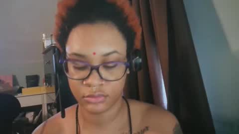 nickythehawtie online show from February 2026 03:09:02 PM