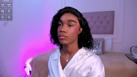 Snapshot of nico_dior chatting on June 2026 05:00:01 AM nico_dior online show from June 2026 05:00:01 AM
