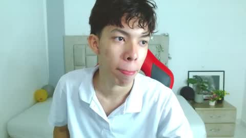 Snapshot of nico_fox723 chatting on January 2026 06:02:02 PM nico online show from January 2026 06:02:02 PM