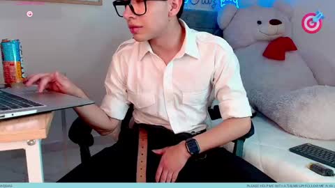 nico  online show from April 2026 10:03:02 PM