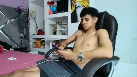 Snapshot of nico_viper_ chatting on April 2026 08:07:02 PM NICO online show from April 2026 08:07:02 PM