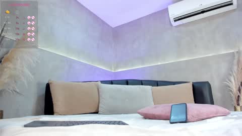 Snapshot of nicol_lopez8 chatting on December 2024 06:18:02 PM Nicol Lopez online show from December 2024 06:18:02 PM