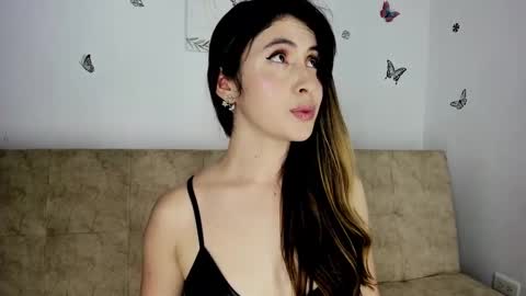 Snapshot of nicol_swift_ chatting on December 2024 03:58:02 AM Nicol online show from December 2024 03:58:02 AM