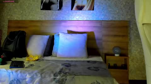 Nicolas online show from December 2024 10:58:02 AM