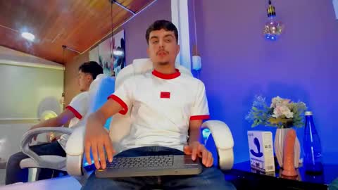 Snapshot of nicolasrey1 chatting on November 2025 04:23:02 AM Nicolas Rey online show from November 2025 04:23:02 AM