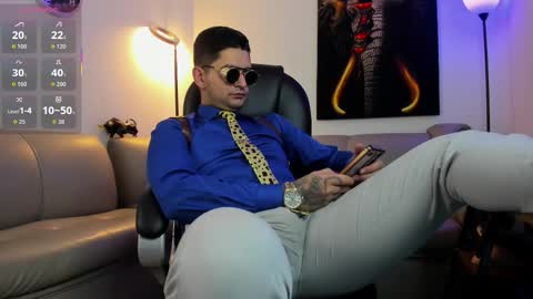 Nicolas Fellener online show from February 2026 05:33:02 AM