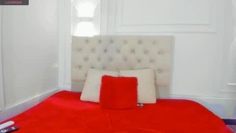 nicole_and_thiago1 online show from May 2026 11:02:01 PM