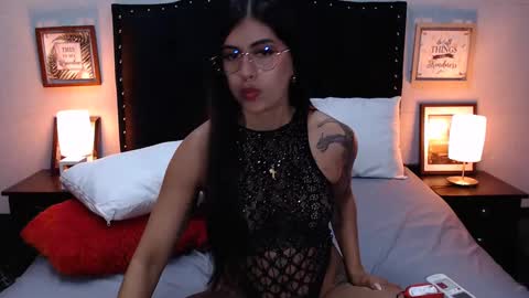 Snapshot of nicole_duran3095 chatting on December 2024 05:38:01 AM Nick online show from December 2024 05:38:01 AM
