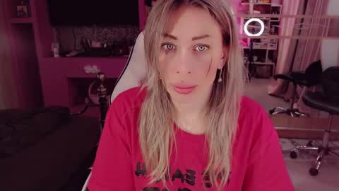 Nicole online show from March 2026 10:12:01 PM